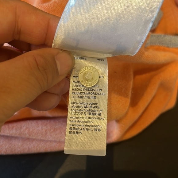 Tommy Hilfiger golf shirt polo, pale orange color, size large​​​ - Picture 4 of 6